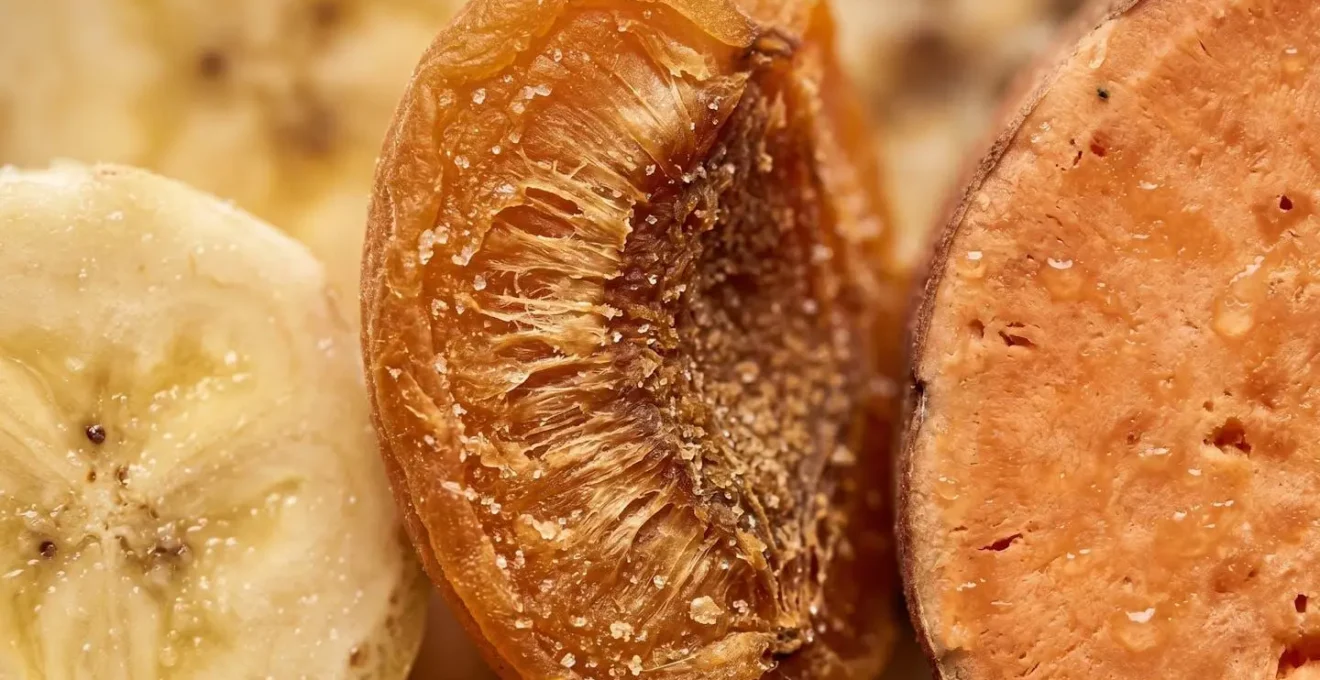 Sources alimentaires naturelles riches en potassium pour sportifs : fruits secs et végétaux